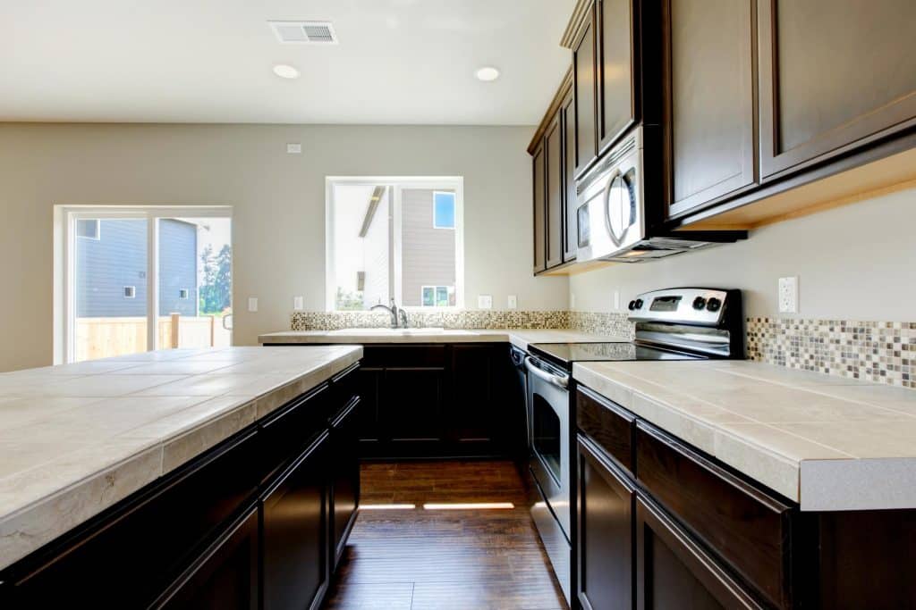 Guelph Kitchen Renovations | Remodeling | Kitchen Cabinets